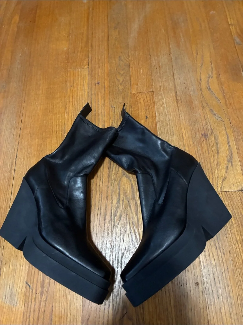 Gia Borghini Boot size 39
